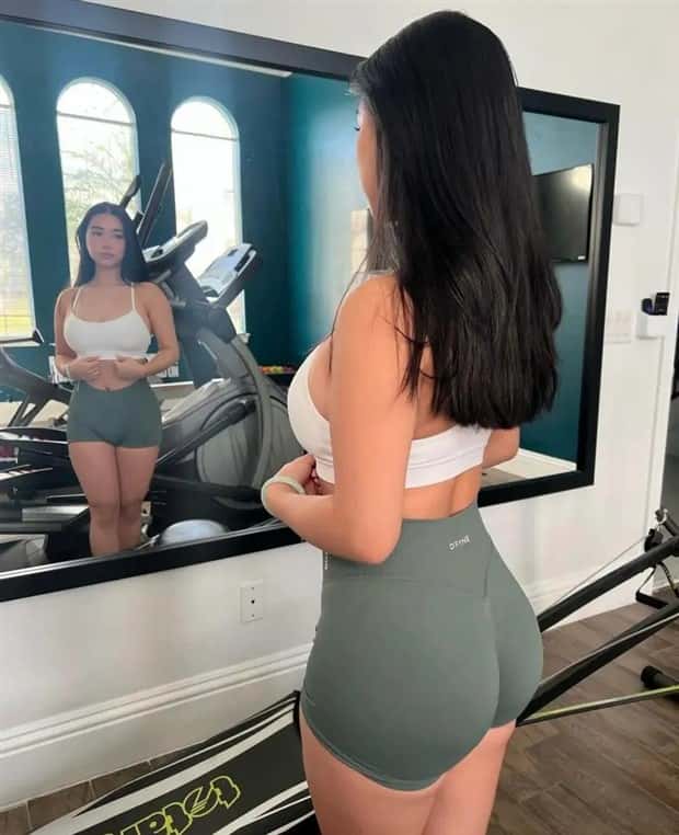 Hot Asian Girls #60 (24 photos)