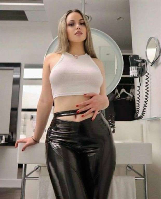 Hot Girls in Latex & Leather #52 (26 photos)