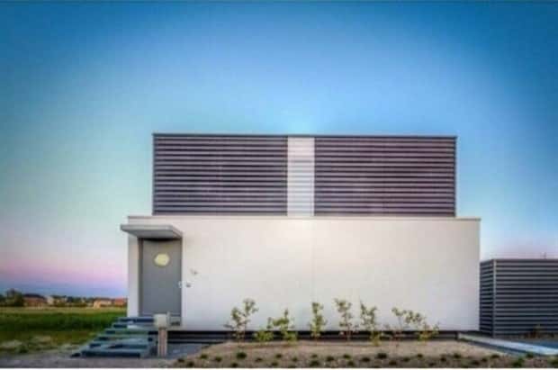 Ridiculously Strange Belgian Houses #8 (30 photos)