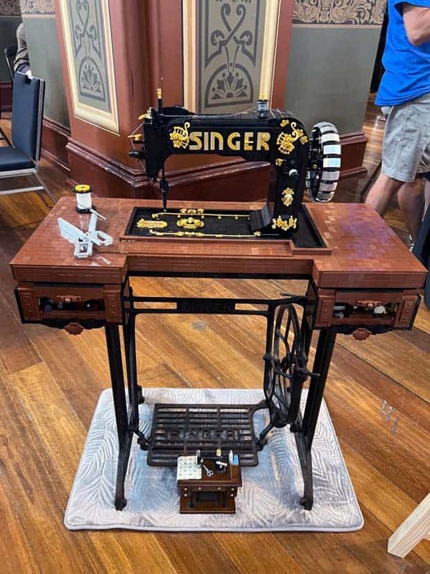 Amazing LEGO World #10 (24 photos)