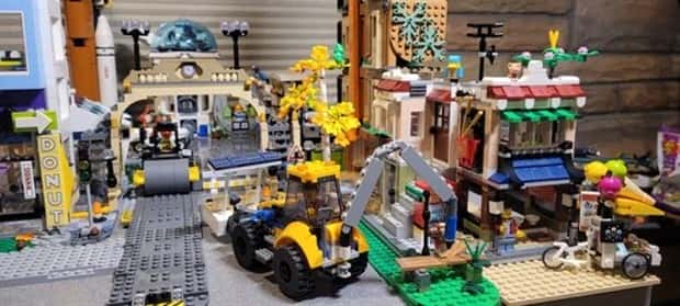Amazing LEGO World #10 (24 photos)
