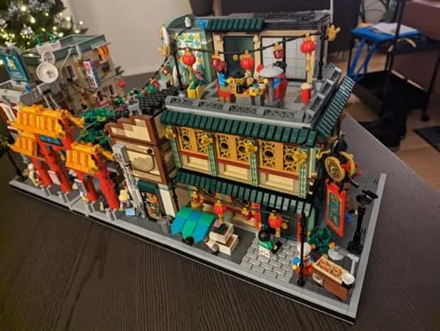 Amazing LEGO World #10 (24 photos)