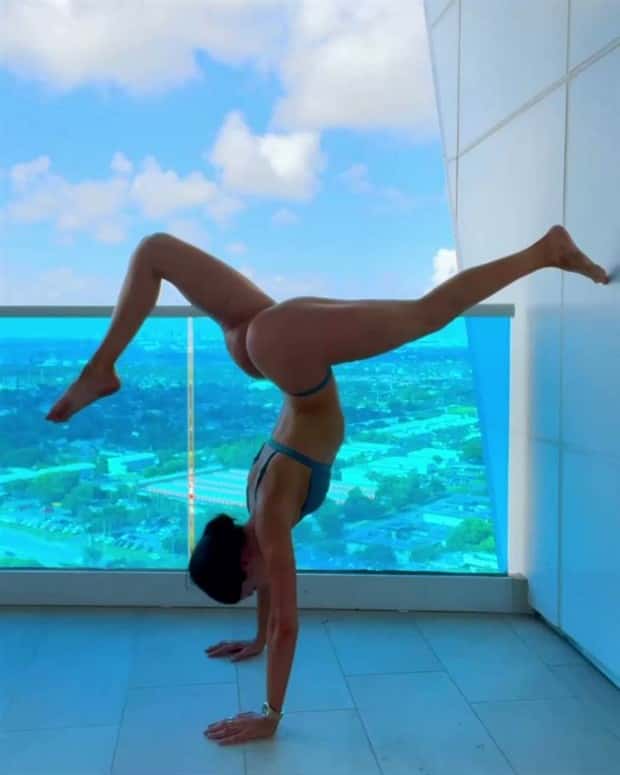 Hot Flexible Girls #3 (25 photos)