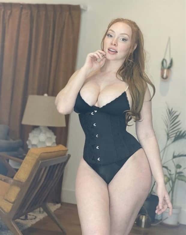 Hot Girls in Corsets #31 (23 photos)