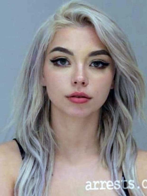 Criminal Women Who Could Steal Your Heart (24 photos)