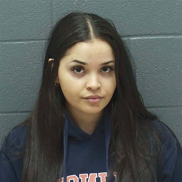 Criminal Women Who Could Steal Your Heart (24 photos)