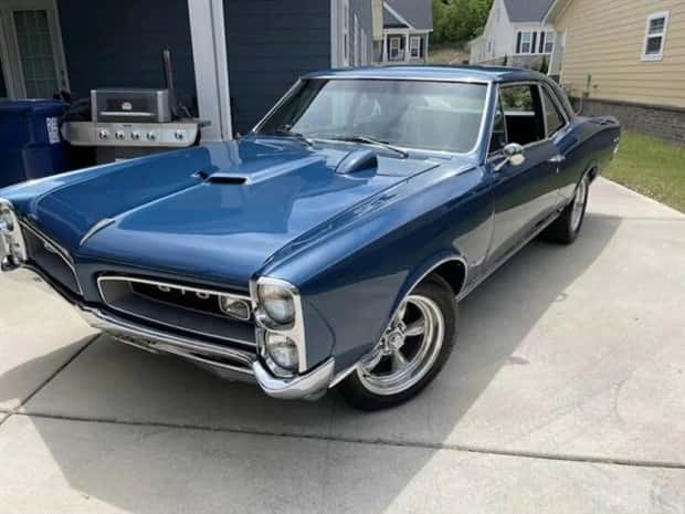 muscle cars 13 American Muscle Cars: Power in Motion (25 photos)