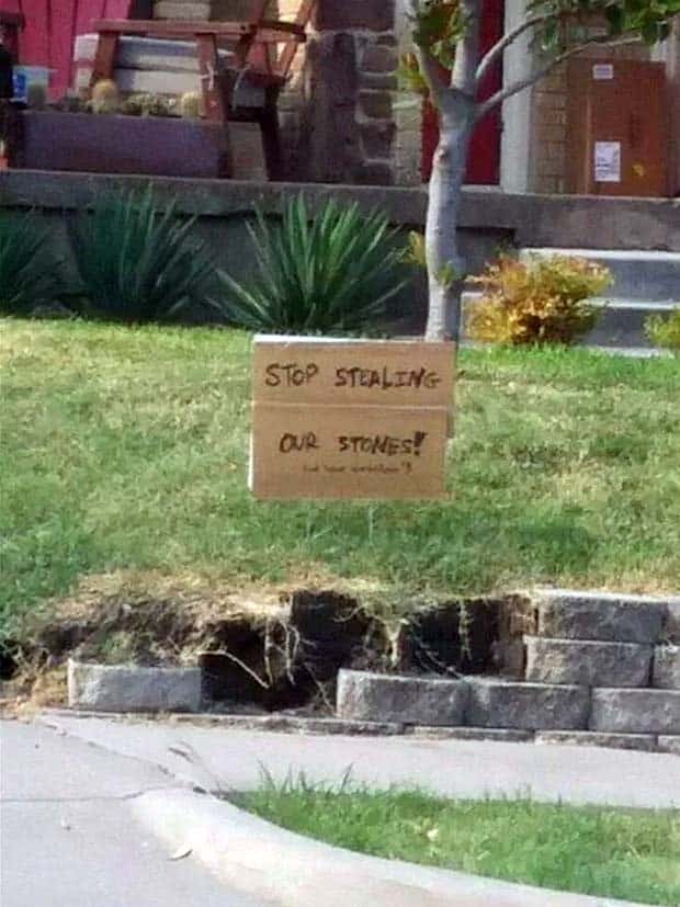 people being jerks 12 30 Times People Were Complete Jerks (30 photos)