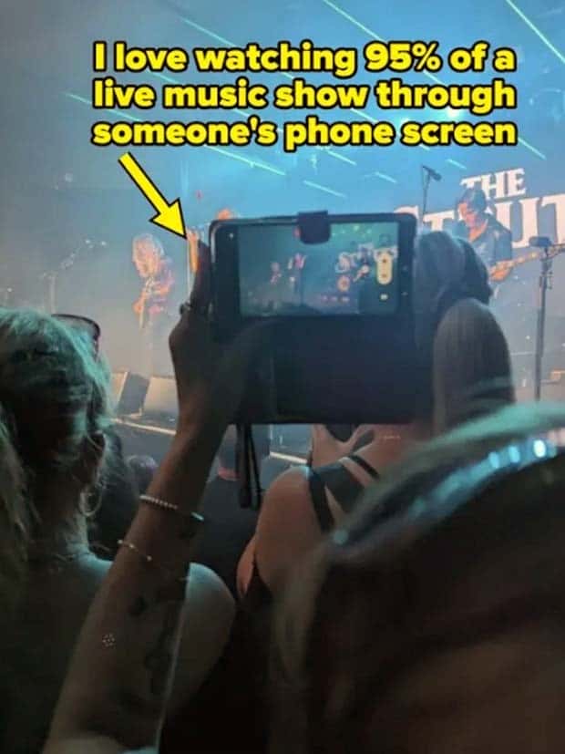 people being jerks 16 30 Times People Were Complete Jerks (30 photos)