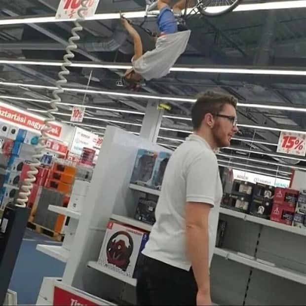 people being jerks 4 30 Times People Were Complete Jerks (30 photos)