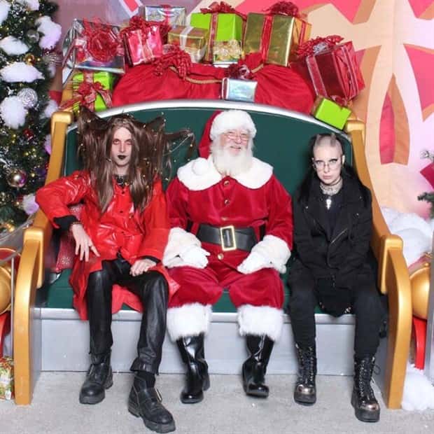 Strange Haircuts that Cannot Go Unnoticed #24 (24 photos)