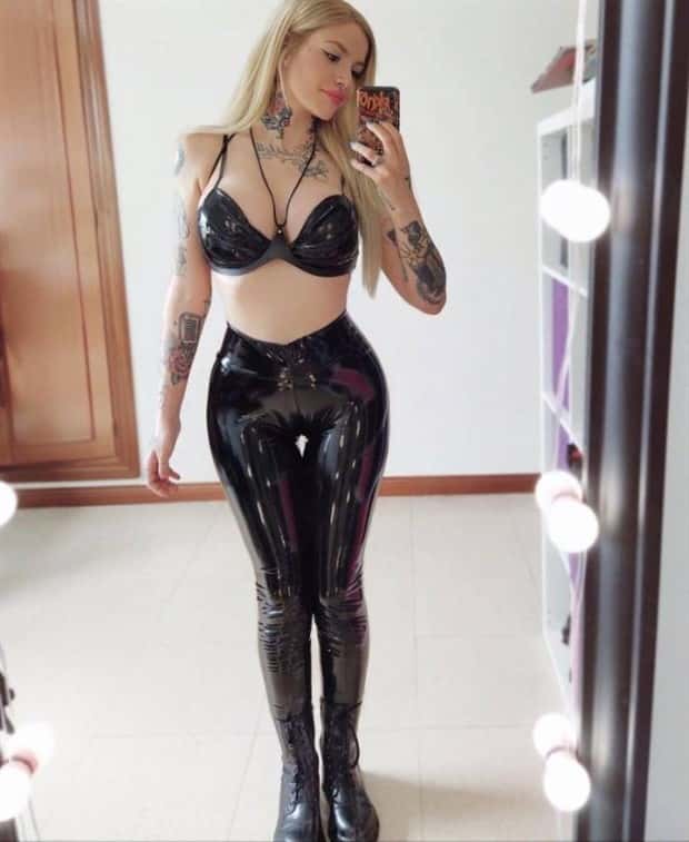 Hot Girls in Latex & Leather #55 (25 photos)