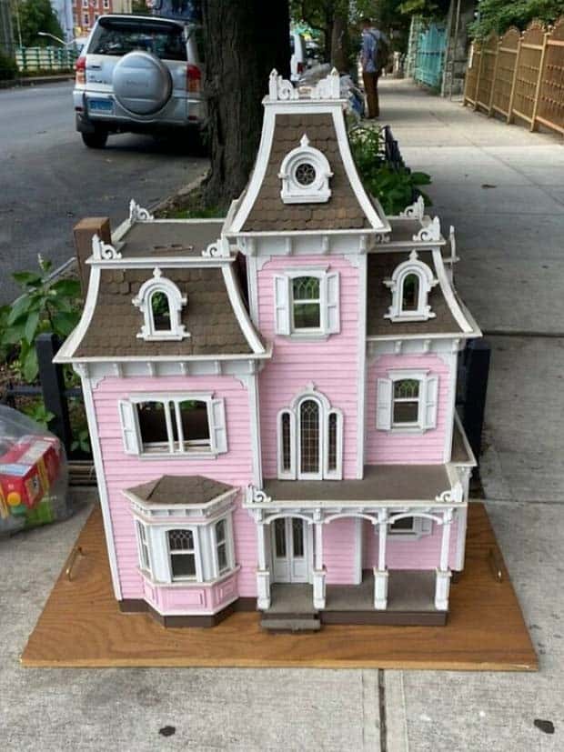 new york street treasure 32 Hidden Treasures of New York Streets (38 photos)