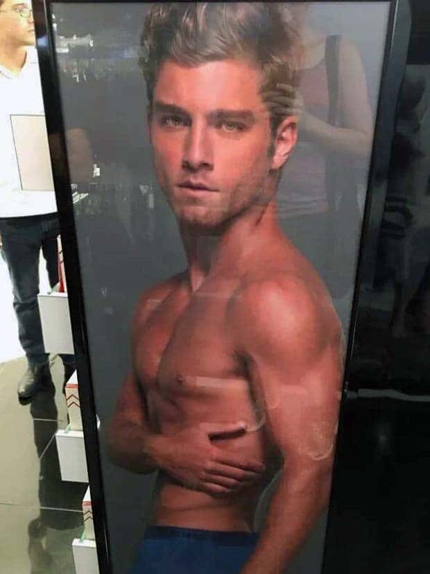 Unreal Photoshop Fails and Edits (30 photos)