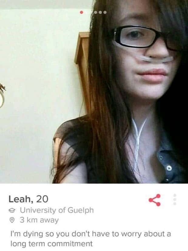 strange tinder profiles 27 28 Strange Tinder Profiles to Avoid (28 photos)
