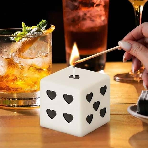 Uniquely Designed Candles for Decor (29 photos)