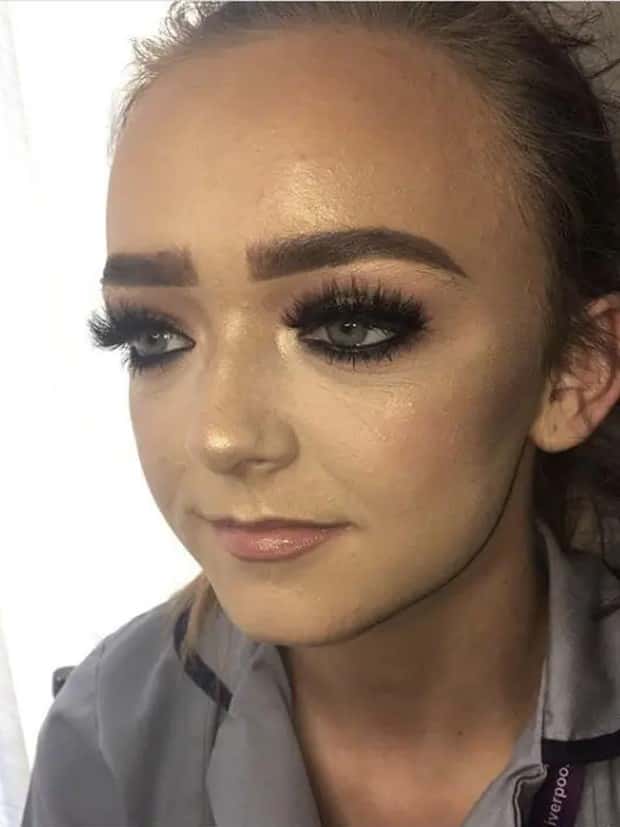 weird eyebrows 7 You Cant Unsee Their Eyebrows (18 photos)