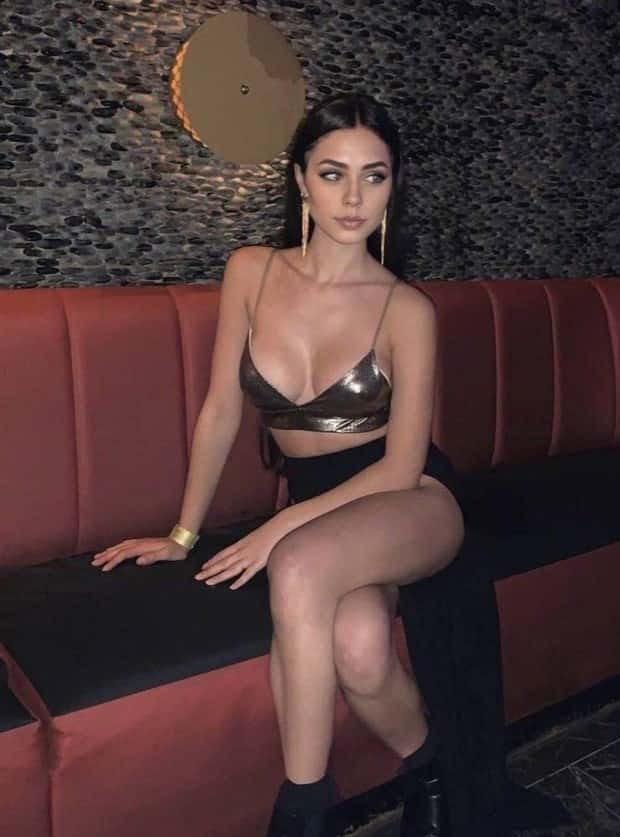 busty girls 11 Hot Busty Girls #62 (26 photos)