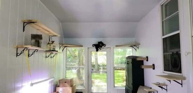 Perfect Cat Friendly Living Spaces (27 photos)