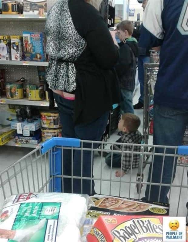 insane walmart people 18 Welcome to Walmart #33 (40 photos)