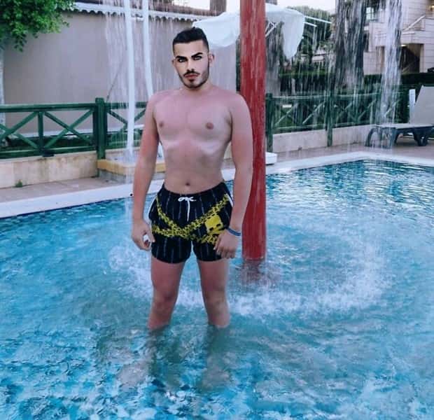 People Who Overdid Photo Editing (29 photos)
