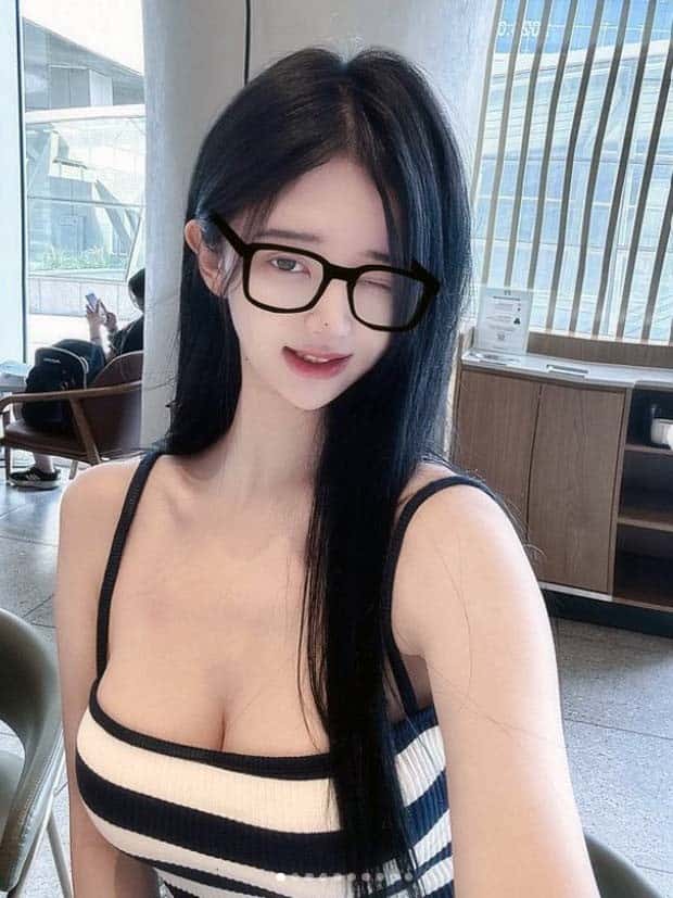 Meet Shashaeile: South Korea’s Most Absurd Influencer (24 photos)