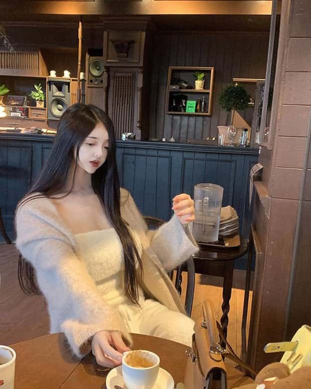 Meet Shashaeile: South Korea’s Most Absurd Influencer (24 photos)