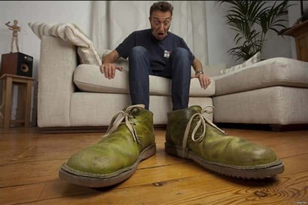 forced perspective 13 Forced Perspective Creates Stunning Illusions (28 photos)