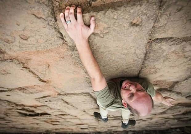 forced perspective 3 Forced Perspective Creates Stunning Illusions (28 photos)