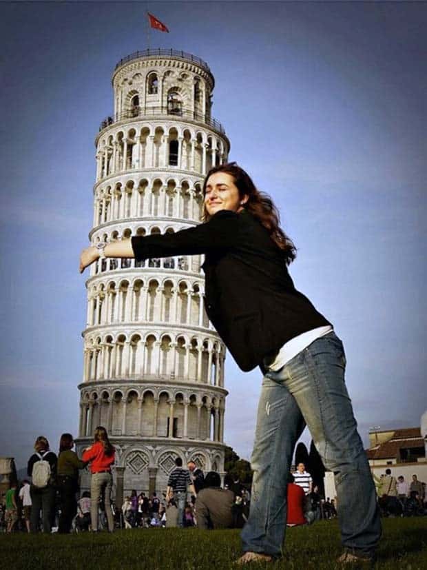 forced perspective 4 Forced Perspective Creates Stunning Illusions (28 photos)