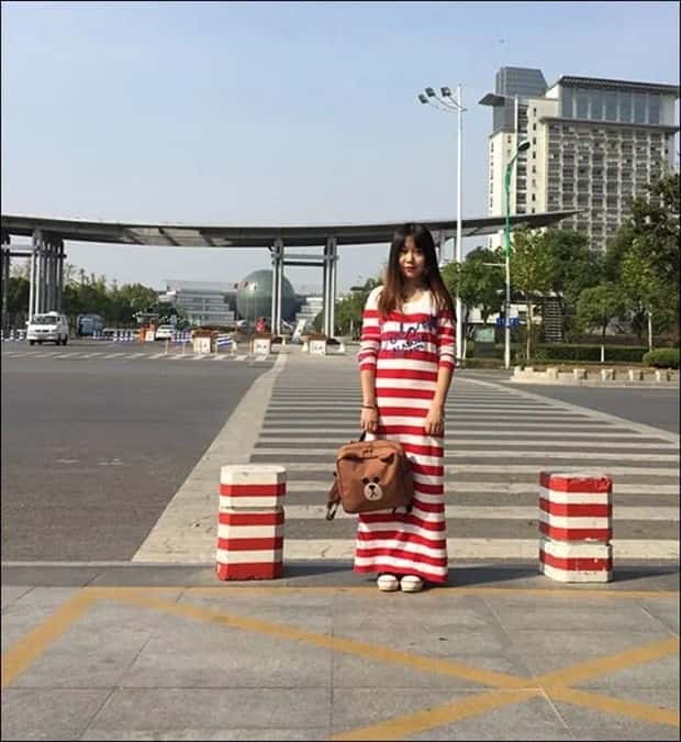 Funny Coincidences When People Blend Into Their Surroundings (27 photos)