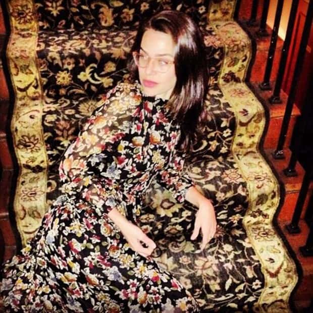 Funny Coincidences When People Blend Into Their Surroundings (27 photos)