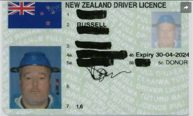 21 Awkwardly Funny ID Photos