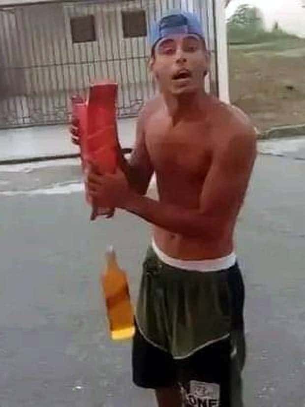 Perfectly Timed Photos #20