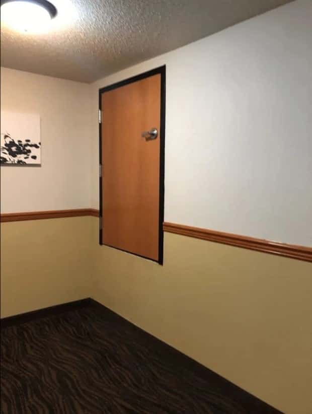 Ridiculous Public Design Solutions (30 photos)