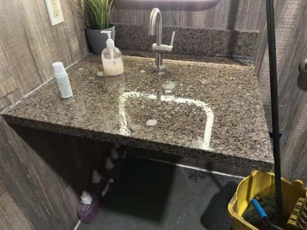 Ridiculous Public Design Solutions (30 photos)