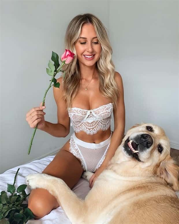 smiling girls 22 Hot Girls with Disarming Smile #3 (24 photos)