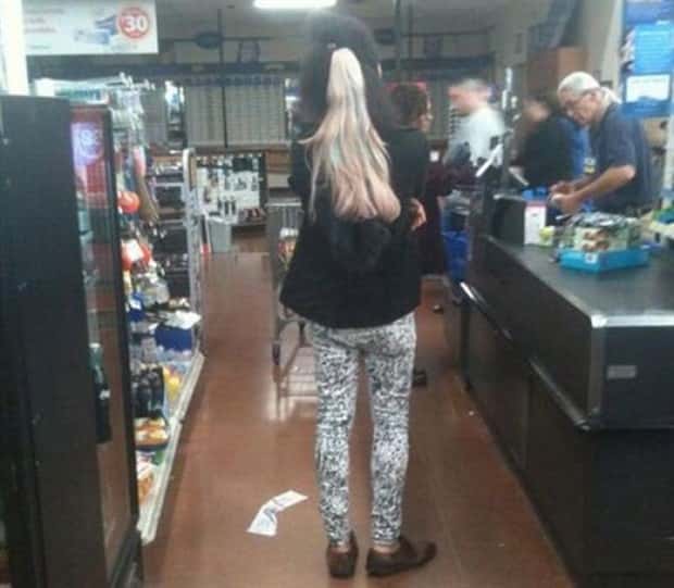 weird walmart customers 27 Welcome to Walmart #34 (37 photos)