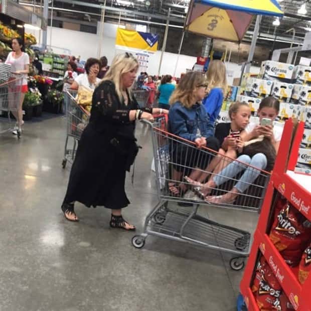 weird walmart customers 7 Welcome to Walmart #34 (37 photos)
