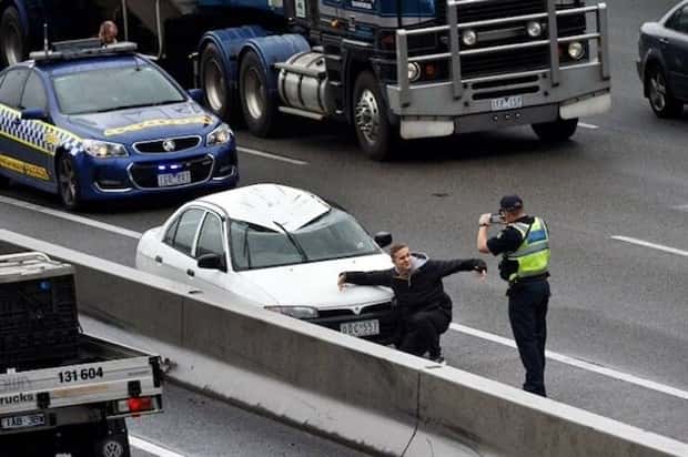 Insane Driving Fails #21 (23 photos)