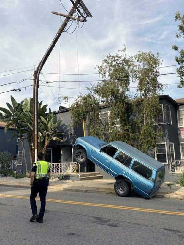 Insane Driving Fails #21 (23 photos)