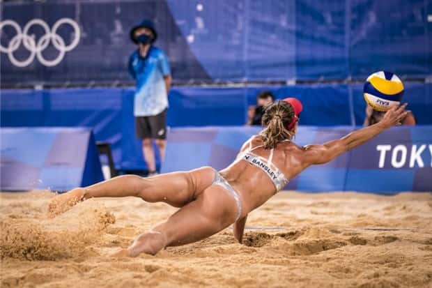 A Little Fun for Adults #370 (26 photos)