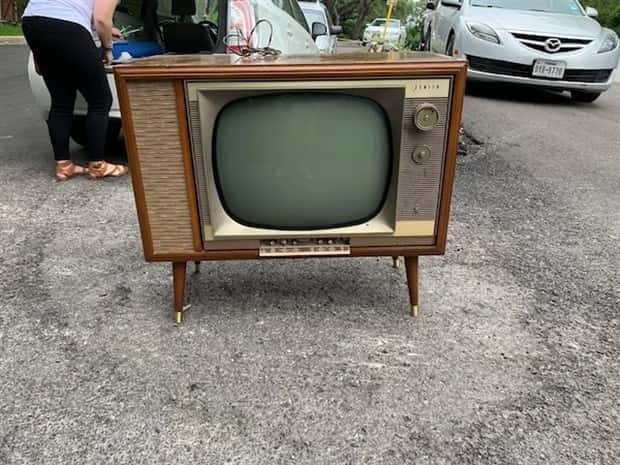 Retro TV Sets From the Past (30 photos)