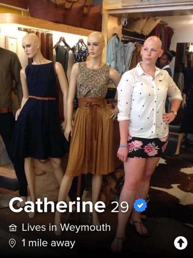 Strange Tinder Profiles You Won’t Forget (32 photos)