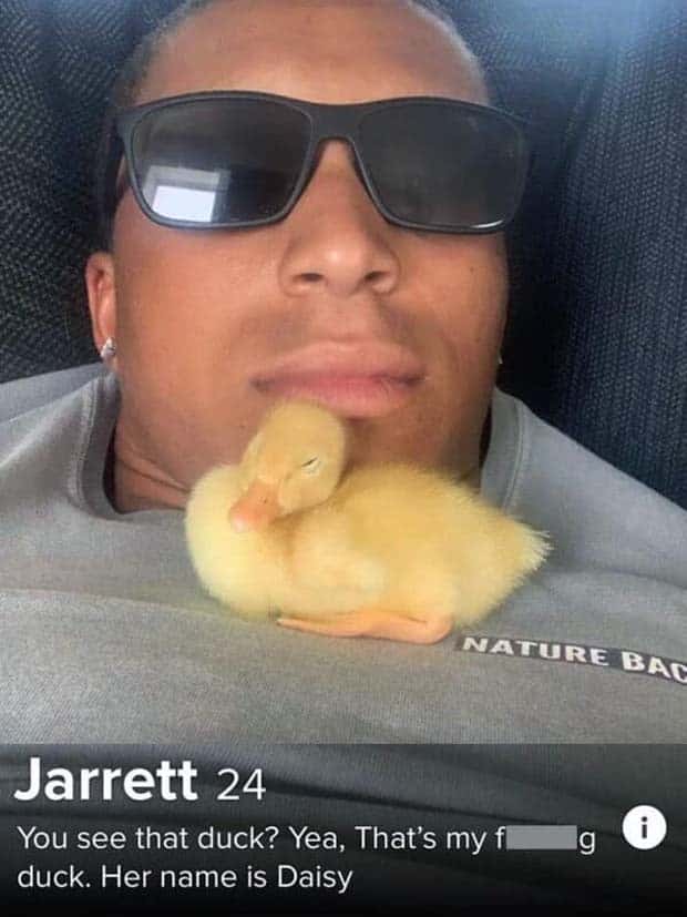 Strange Tinder Profiles You Won’t Forget (32 photos)