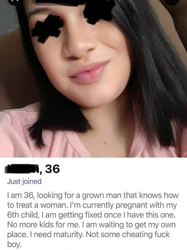 Strange Tinder Profiles You Won’t Forget (32 photos)