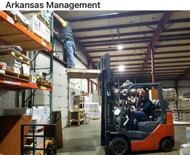 work safety fails 24 35 Outrageous Work Safety Fails to Cringe At (35 photos)