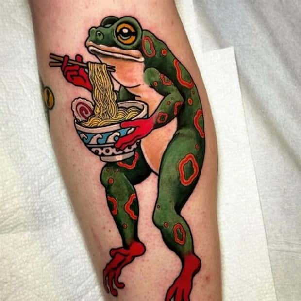 31 Great Frog Themed Tattoos (31 photos)