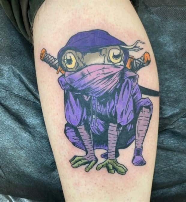 31 Great Frog Themed Tattoos (31 photos)