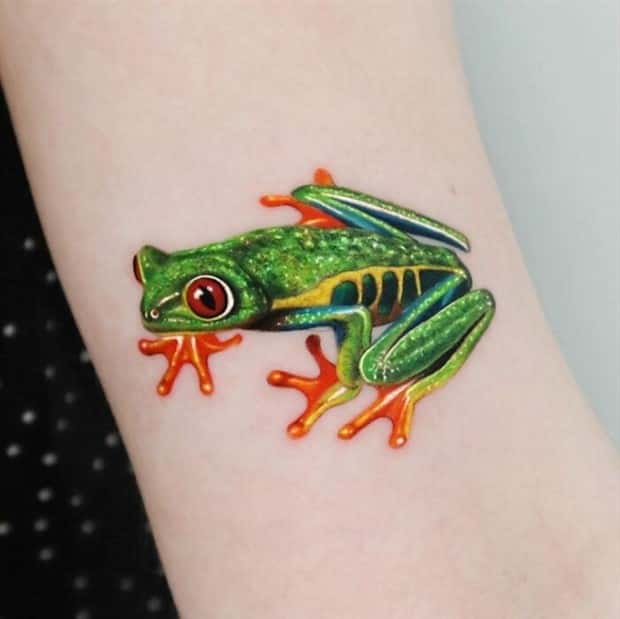 31 Great Frog Themed Tattoos (31 photos)